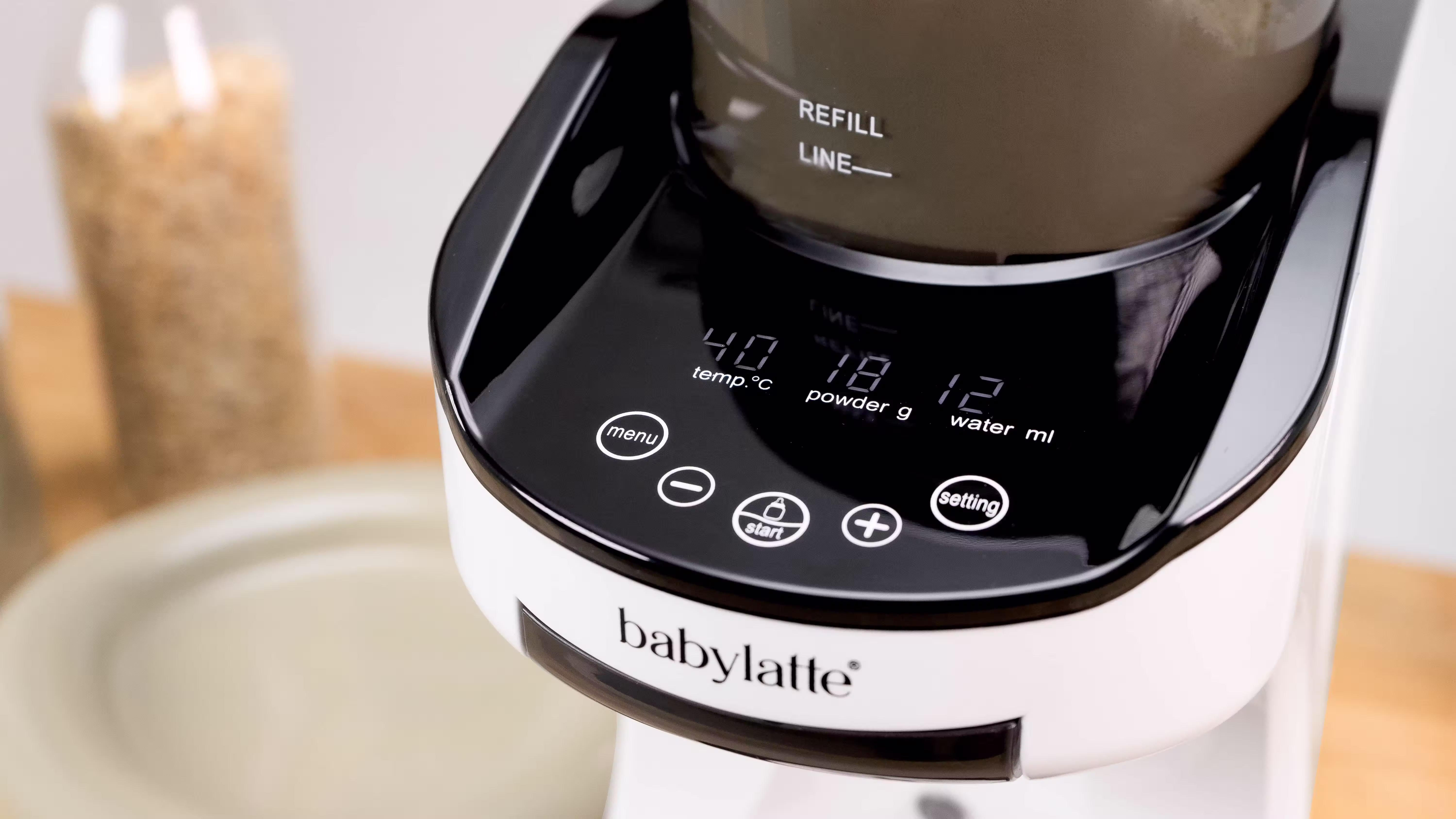 Babylatte, still 2